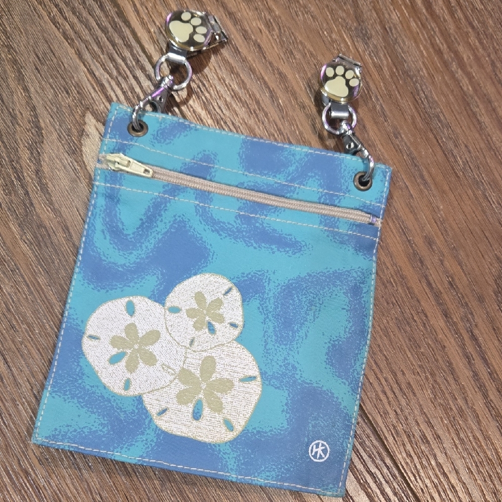HIPKLIP SILVER DOLLAR BAG... #7704